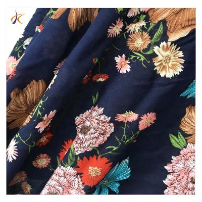 China Viable Wholesale Digital Printed Rayon Fabric Floral Design Roll Fabric Custom 100% Rayon Printed Textiles for sale