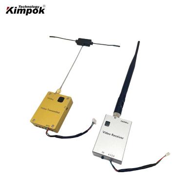 Cina Trasmissione video wireless a 12 V DC 550 MHz 8 canali Trasmettitore e ricevitore video a lungo raggio per FPV in vendita