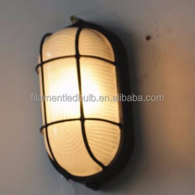 China Outdoor Courtyard 60W IP54 Aluminum Ceiling Bulkhead Light Outdoor Wall Light Round Black Color Damp Proof Light for sale