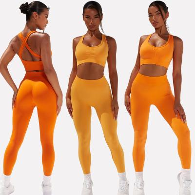 China Breathable Women Seamless Yoga Set Fitness Sports Suits Gym Clothing Women Gaiters Workout Pants High Waist Set Two Piece Shirts for sale