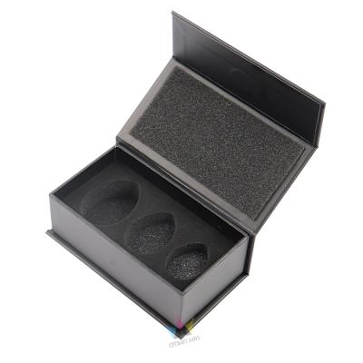 China Recyclable High Quality Custom Luxury Rigid Cardboard Gift Box Magnetic Folding Paper Insert With EVA Foam for sale