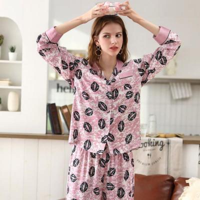 China Hot Selling QUICK DRY Lip Print 2 Piece Satin Women Soft Comfortable Pajamas Wholesale Cotton Pajamas for sale