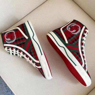 China Wholesale 2022 Fashion Trend 2022 Latest Style Canvas Shoes Men Sneakers Design 2022 Latest Style Canvas Shoes Design Kids White Slip On Shoes for sale