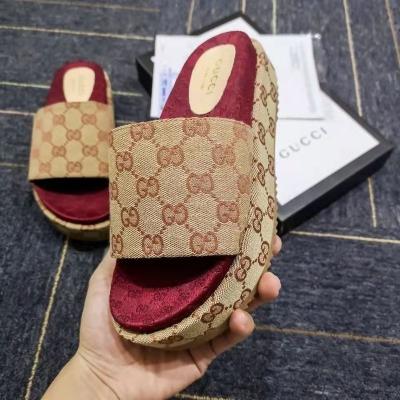 China Lady Slides PVC New Style Trend Fashion Women Unisex Slippers Custom Indoor Outdoor Bedroom Slipper Footwe for sale