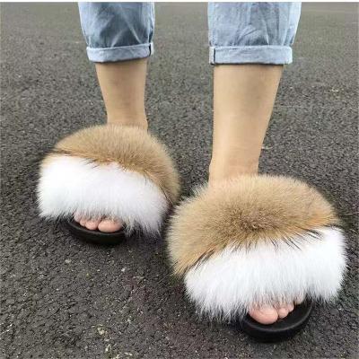 China 2021 Fashion Trend New Design Wholeale Fur Real Slides Fox Fur Slippers For Women for sale