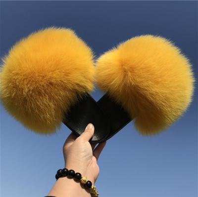 China Fashion Trend Customized Luxury High Quality Adult Fur Slippers Smudge Fur Slippers for sale