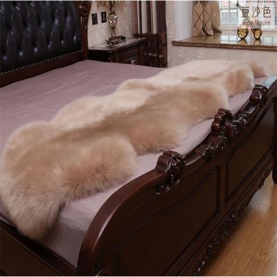 China Hot Products Wholesale Home Decoration Kid Fur Sheepskin Rugs And Blankets Modern Home Decorative for sale