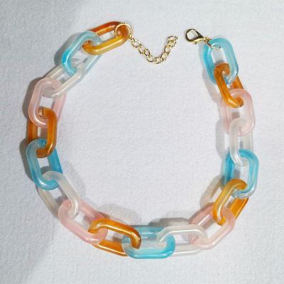 China Environmental Friendly Resin Necklace, Resin Chain Necklace, Resin Link Chain Necklace for sale