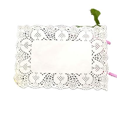 China New Trend Good Price Sustainable Printable Paper Lace Large Rectangular Paper Doilies for sale