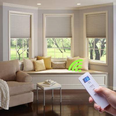 China Living Room Luxury Villa Decor Home Decor Window Wireless Remote Control Honeycomb Motorized Blinds for sale