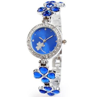 China Non-specific diamond bracelet watch ladies light up luxury alloy quartz bracelet watch women for sale