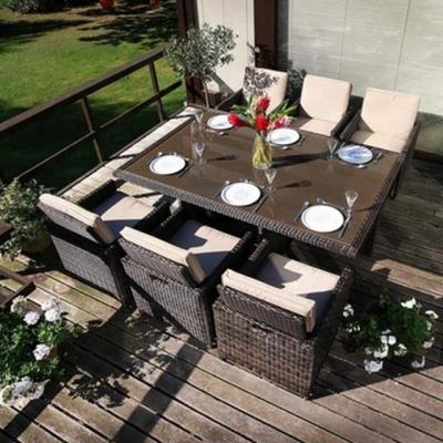 China Modern Furniture Custom Flexible Upscale Modern Rattan Dining Set for sale