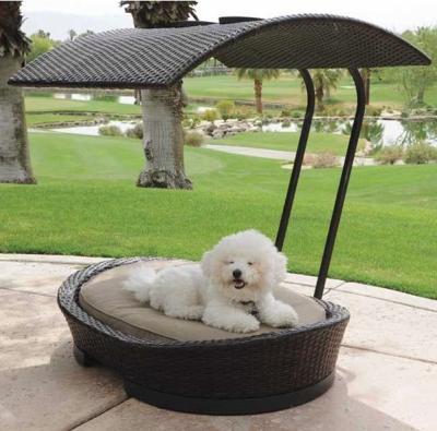 China Modern Outdoor Furniture Rattan Outdoor Dog Bed With Canopy Wicker Pet Bed Patio Dog Bed for sale