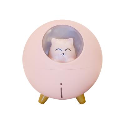 China Car Humidifier Super Cute Cat With Large Capacity Long Working Time for sale