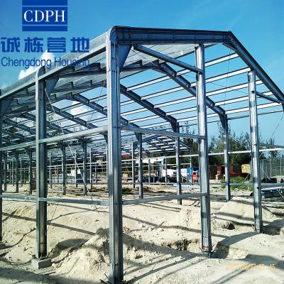 China Affordable Recycle Use Long Lifespan Prefabricated Steel Structure Chicken Poultry House à venda