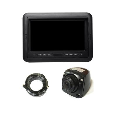 China Bus Trucks 24V 4 Pin Connector Wired Backup Camera Monitor System For Chevrolet Express Vans for sale