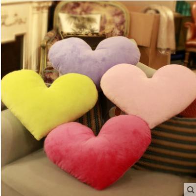 China Wholesale Toy Stuffed Soft Heart Pillow Cartoon Valentine Heart Cushion Factory Supply Cheapest Price Wearable Plush Toy Gift for sale