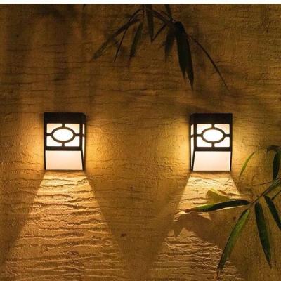 China Outdoor Garden Decoration Fence Yard Garden Lamp Security Waterproof Night Lights Outdoor Solar Wall Light Solar Light for sale