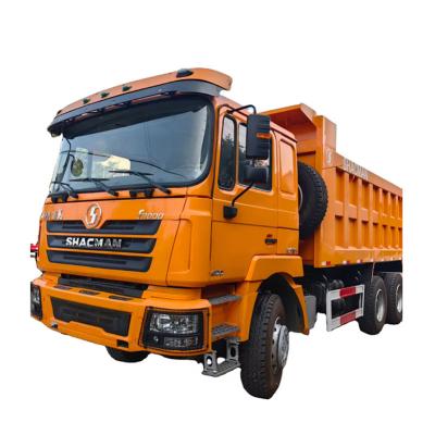 Chine 31-40T Capacité de charge Sinotruck 6X4 HOWO Dump Truck avec un couple maximal de 1000-1500Nm à vendre