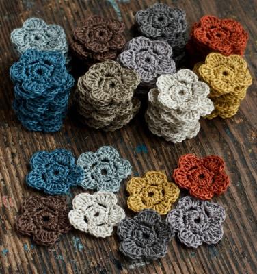 China Handmade colorful canvas crochet flowers handmade to order for sale