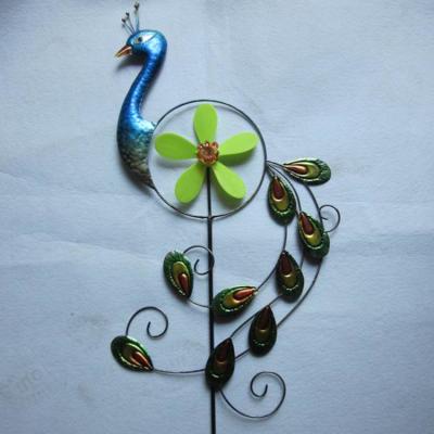 China Decorative Garden Decoration Metal Peacock Yard Stake With Plastic Wind Spinner for sale