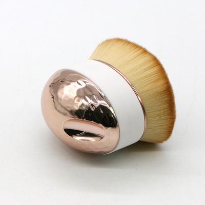 China Simple Flat Brush Foundation Makeup Brush Blush Brush Powder Brush Customized Logo Style Cosmetic Beauty Tool for sale