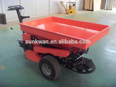 China Self Propelled Agricultural Farm Fertilizer Spreader for sale