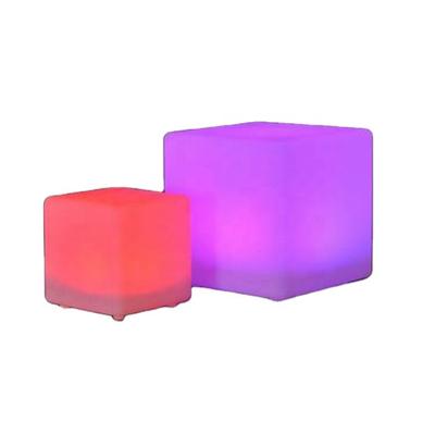 China Quality Price Cube Light RGB Suitable Solar Fill Light Home Guaranteed With Remote Control for sale