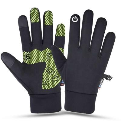 China Fashion Winter Warm Gloves For Men And Women Windproof And Warm Recycling Mountaineering Ski Gloves Outdoor Sports Gloves for sale