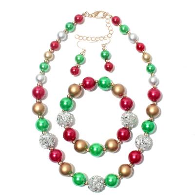 China FASHIONABLE Christmas Jewelry Set 3pcs Acrylic Green Red Red White Color Bead Necklace Earring Bracelet Jewelry Set For Women Gift for sale