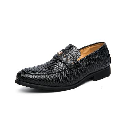 China Big Size 46 Light Hot Sale Men Office Casual Loafers Formal Stylish Shoes For Men for sale