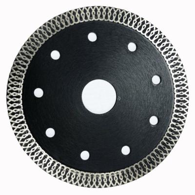 中国 High Sharpness Customized Mesh Corrugated Asphalt Cutting Blade For Various Applications 販売のため