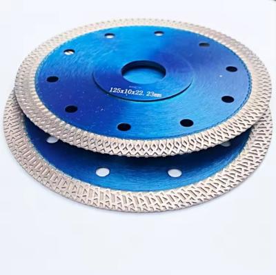 China 1.8mm 2mm 2.2mm 2.4mm Thickness Customizable Diamond Saw Blade for sale