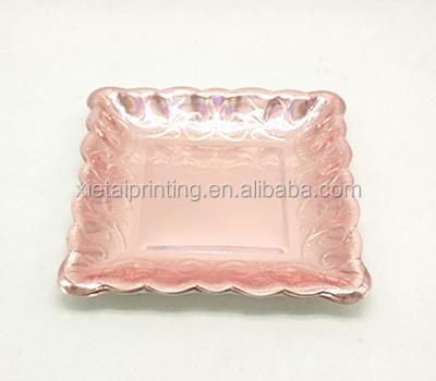 China Rose Gold Lamination Foil Disposable Classic Disposable Bombs Lace Place Paper Plates For Bride Wedding for sale