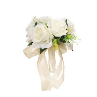 China Wedding Party Event Decoration Party Hand Holding Artificial White Silk Rose Bridal Flower Bouquet Wedding Decoration for sale