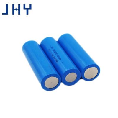 China Hot sale JHY cylindrical lithium polymer rechargeable battery 18650 3.7V 2600mAh video game player battery for sale