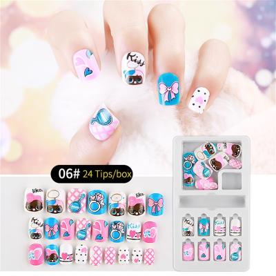 China Easy apply Hot-selling detachable, friendly, harmless and non-fading cartoon children's nails pressing fake small glue nail for sale