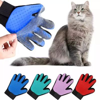 China Stocked Cat Grooming Glove Cat Hair Deshedding Glove Brush Remover Brush for Cats Bath Massage Clean Hair Glove Pet Dog Comb for sale