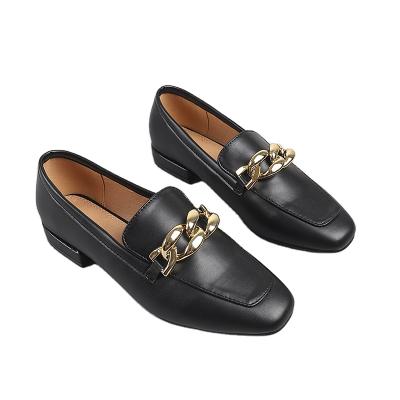 China New Fashion Brogues Round Loafer Comfortable Women Flat Ladies Casual Shoes for sale