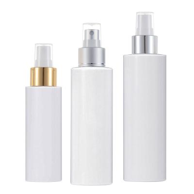 China Used in liquid products such as toners and sheer dew smudge 100ml-200ml cosmetic packaging material toning spray bottle white flat shoulder PET plastic fine mist spray bottle water for sale