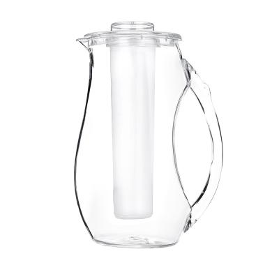 China Crystal Clear Plastic Viable Water 2.5L Carafe with Inserted Cooling Filter and Fruit Infuser for sale