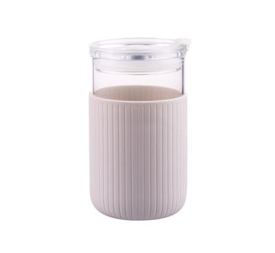 China Disposable Travel Car Cup Double Layer 450ml Borosilicate Glass Clean Cup With Silicone Sleeve for sale