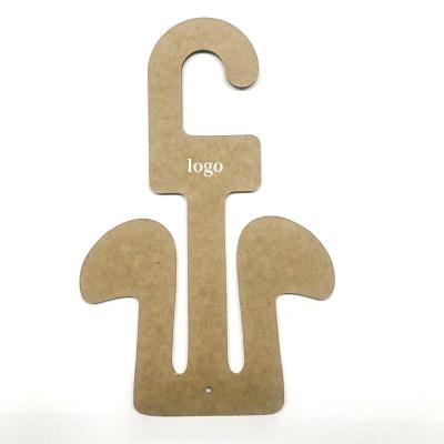 China Custom Cardboard Hangers for Slippers | Space-Saving & Non-Slip Design Te koop