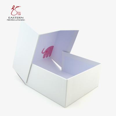 China Cajas de regalo duras del este modificadas para requisitos particulares de la cartulina del tamaño para los zapatos de bebé en venta