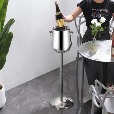 China Französisch Stil Champagnerhalter Stand Edelstahl Stehendes Champagner Eimer zu verkaufen