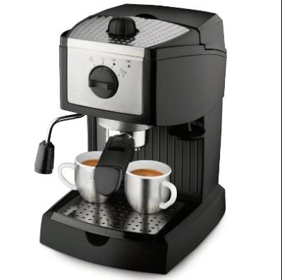 China Máquina de capuchino profesional automática multifunción para el hogar en venta