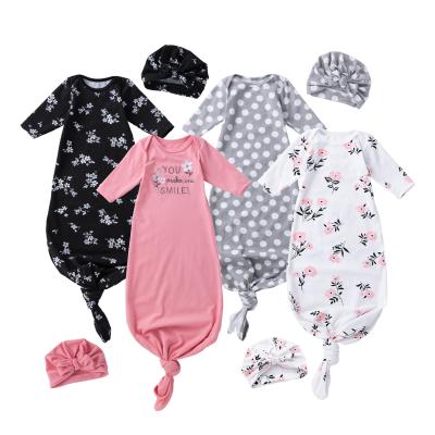 China Babany Breathable Newborn Baby 2PCS Baby Unisex Cotton Printing Long Sleeve Sleeper Dress Hat Bandage for sale