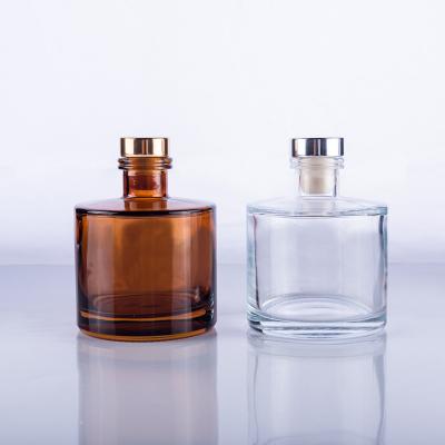 China DIFFUSER 200ml Luxury Amber Air Diffuser Bottle With Caps And Box Diffuser Bottle Glass Set Empty for sale