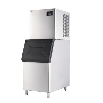 Cina 1.One key cleaning system. 2.Aautomatic self-inspection. China Supply Ice Cube Making Machine 150 Kg / 24 Hours Cube Ice Machines For Hotel in vendita