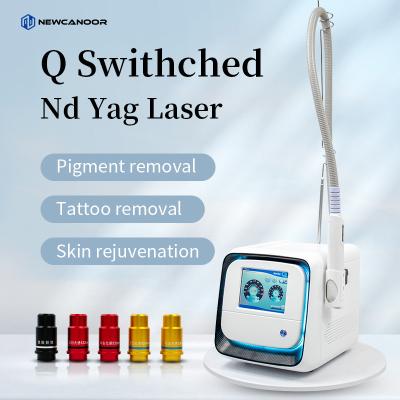 Cina Macchina di rimozione del pigmento laser portatile Q Switch Pico Laser Rimozione del tatuaggio in vendita